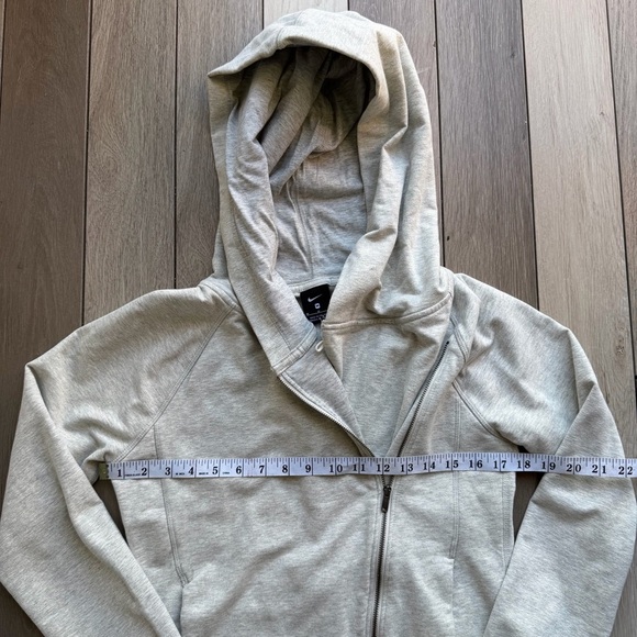 Nike Yoga Full Zip Asymmetrical Light Grey Womens Hoodie | Size: Medium - Picture 3 of 8